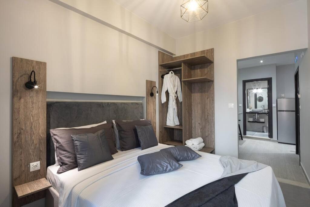 Nefeli Boutique City Suite Corfu  Экстерьер фото